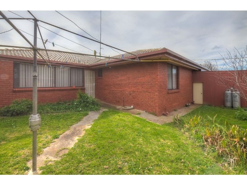 235 Princes Hwy, Port Fairy VIC 3284