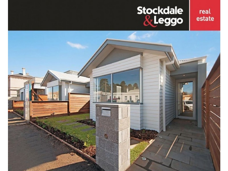 12 Cox Street, Port Fairy VIC 3284