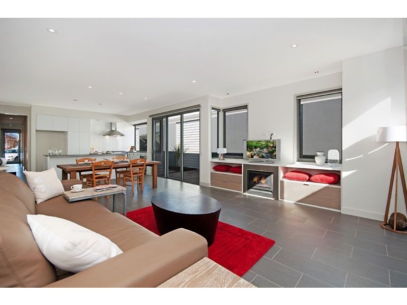 12 Cox Street, Port Fairy VIC 3284