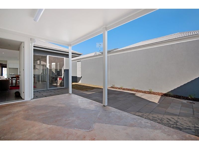 12 Cox Street, Port Fairy VIC 3284