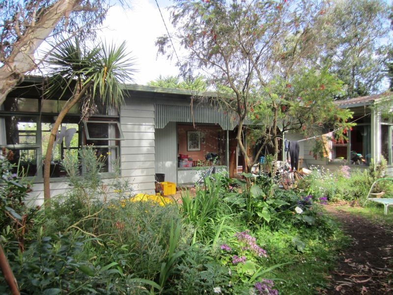 141 Princes Hwy, Port Fairy VIC 3284