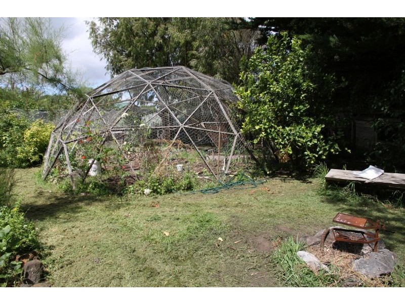 141 Princes Hwy, Port Fairy VIC 3284