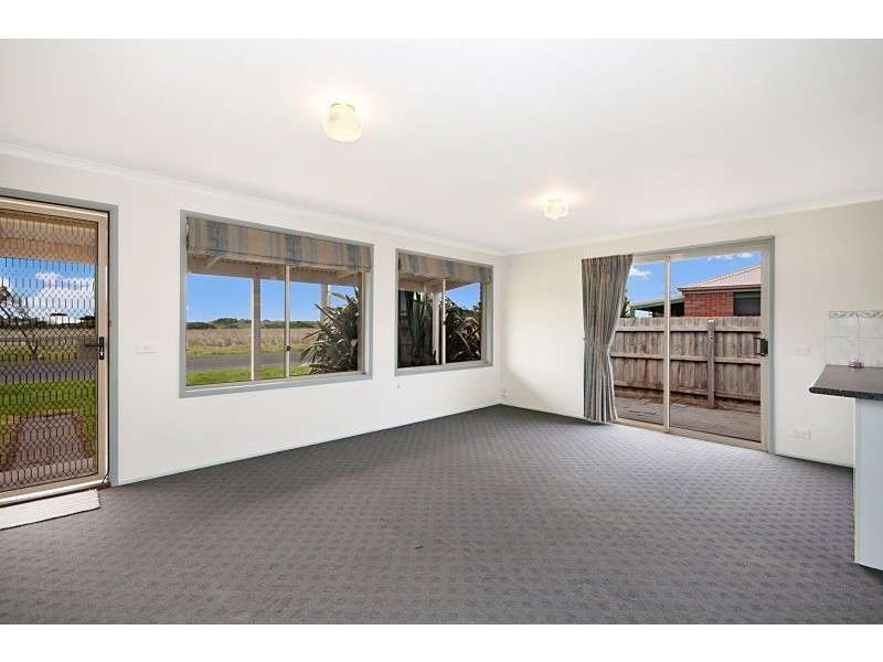 2/33-35 Powling Street, Port Fairy VIC 3284