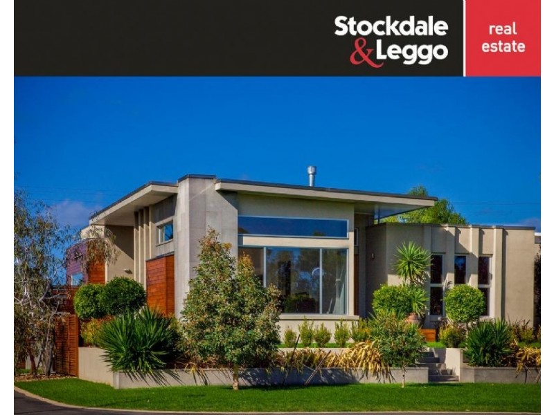 11 Whalers Drive, Port Fairy VIC 3284