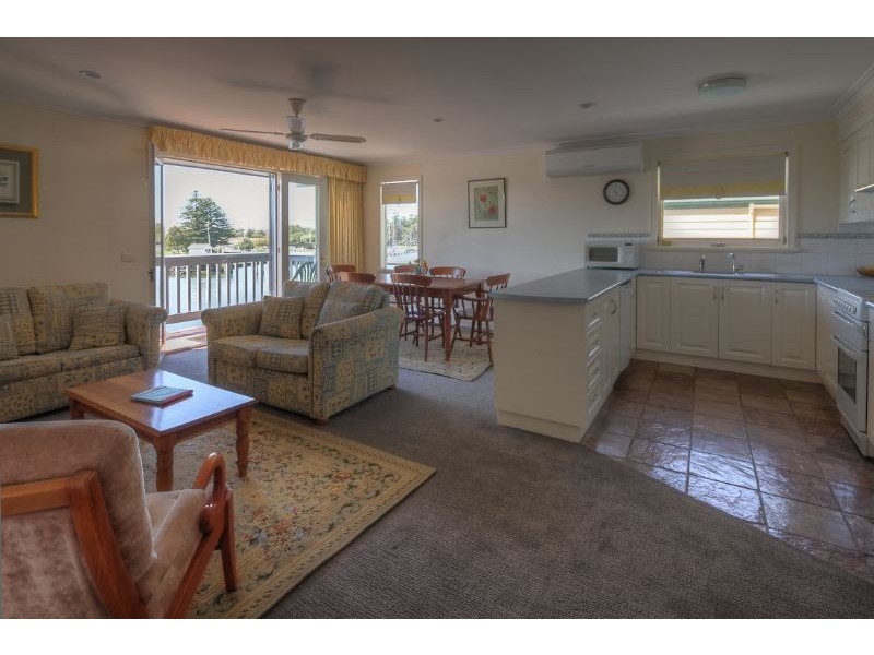 67 Gipps Street, Port Fairy VIC 3284
