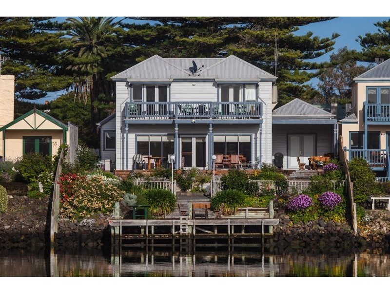 67 Gipps Street, Port Fairy VIC 3284