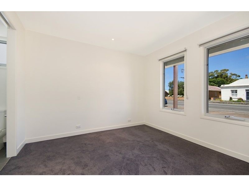 16 Cox Street, Port Fairy VIC 3284