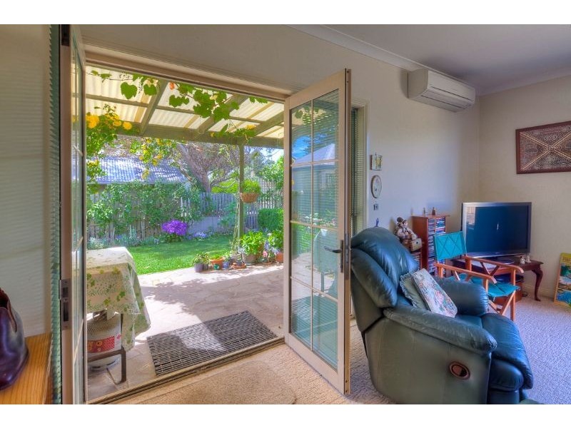 8 Terjesen Court, Port Fairy VIC 3284