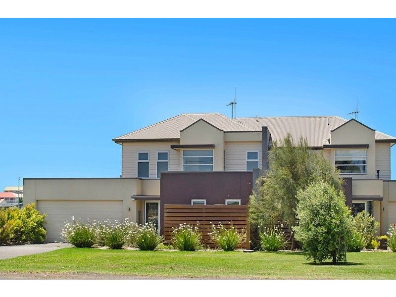 105 Gipps Street, Port Fairy VIC 3284