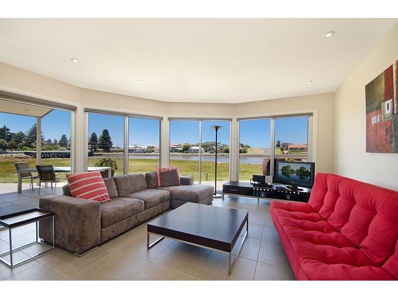 105 Gipps Street, Port Fairy VIC 3284