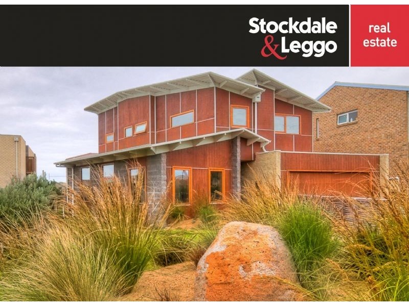 17 Anna-Catherine Drive, Port Fairy VIC 3284