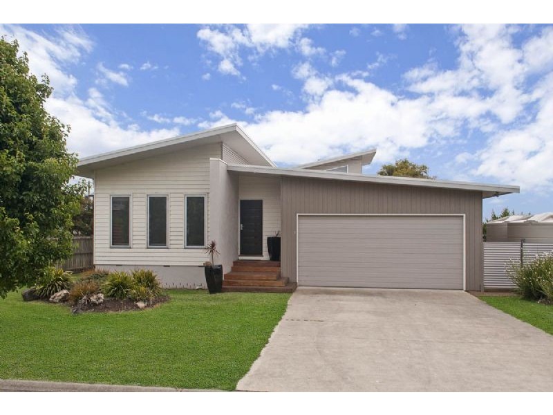 2 Mariner Crt, Port Fairy VIC 3284