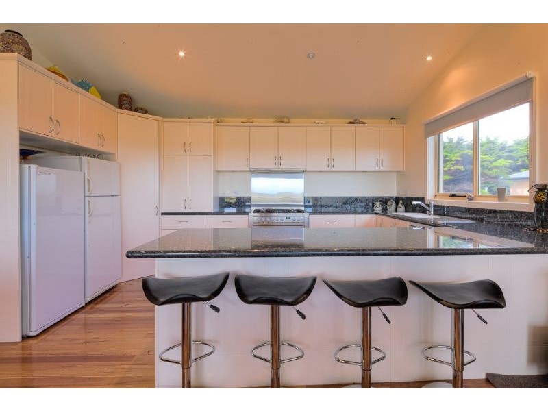 2567 Princes Hwy, Port Fairy VIC 3284