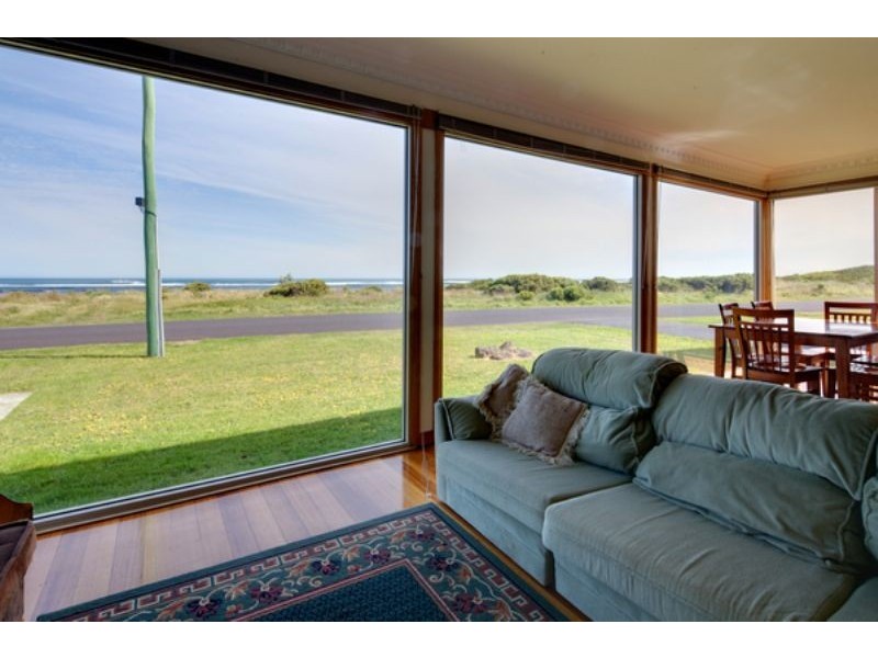 58 Ocean Drive, Port Fairy VIC 3284