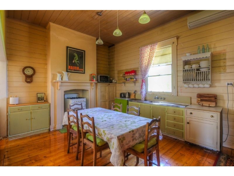 12 Wishart Street, Port Fairy VIC 3284