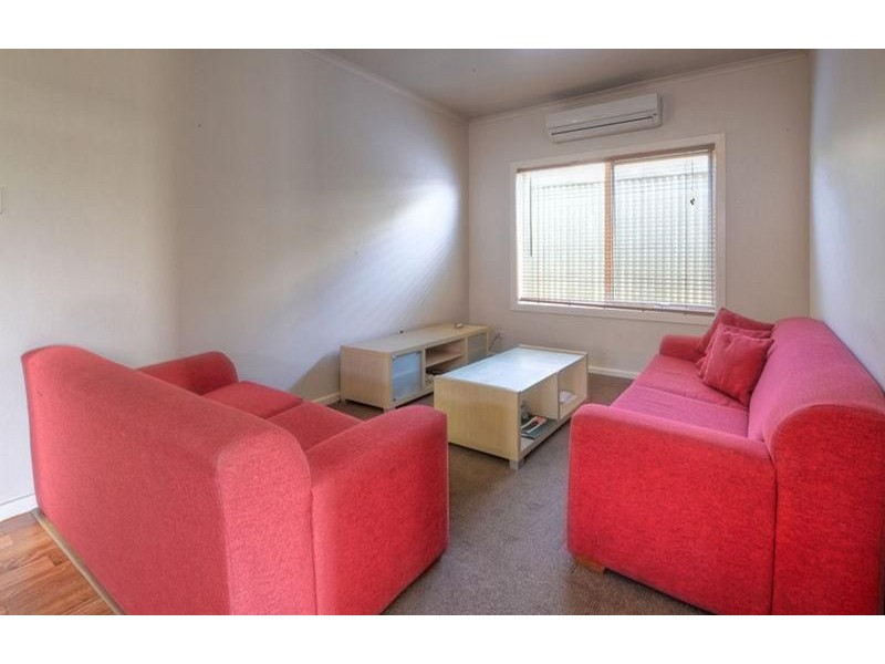 13 Reardon Street, Port Fairy VIC 3284