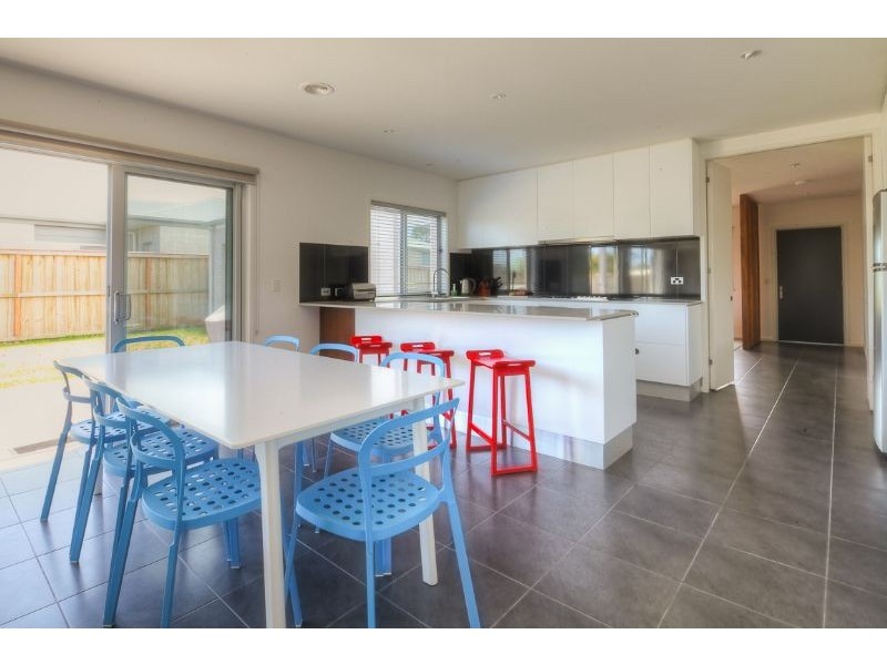 10 McGill Court, Port Fairy VIC 3284