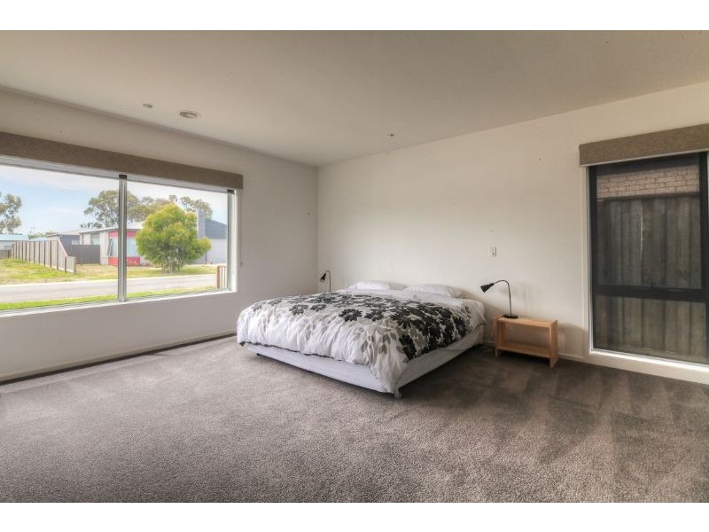 10 McGill Court, Port Fairy VIC 3284