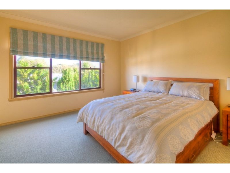 1/119 Griffiths Street, Port Fairy VIC 3284