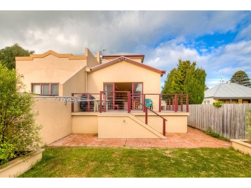 1/119 Griffiths Street, Port Fairy VIC 3284