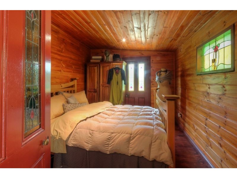 2 Old School Road, Codrington VIC 3285