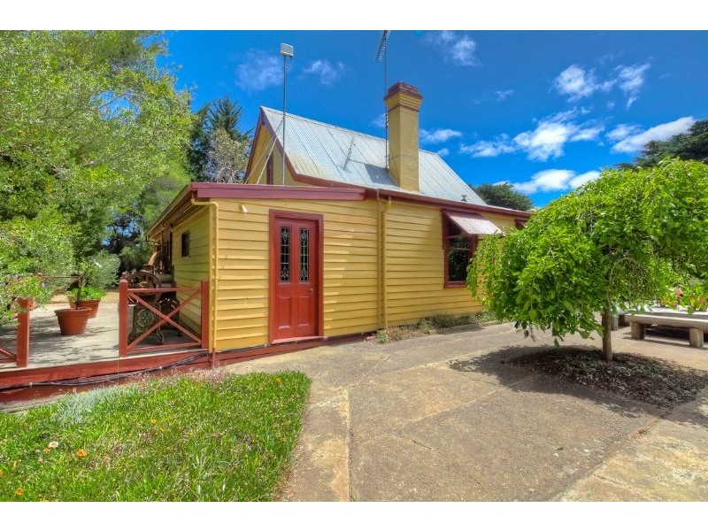 2 Old School Road, Codrington VIC 3285
