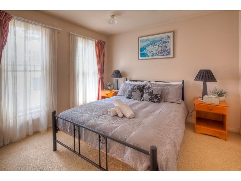 1/69 Gipps Street, Port Fairy VIC 3284