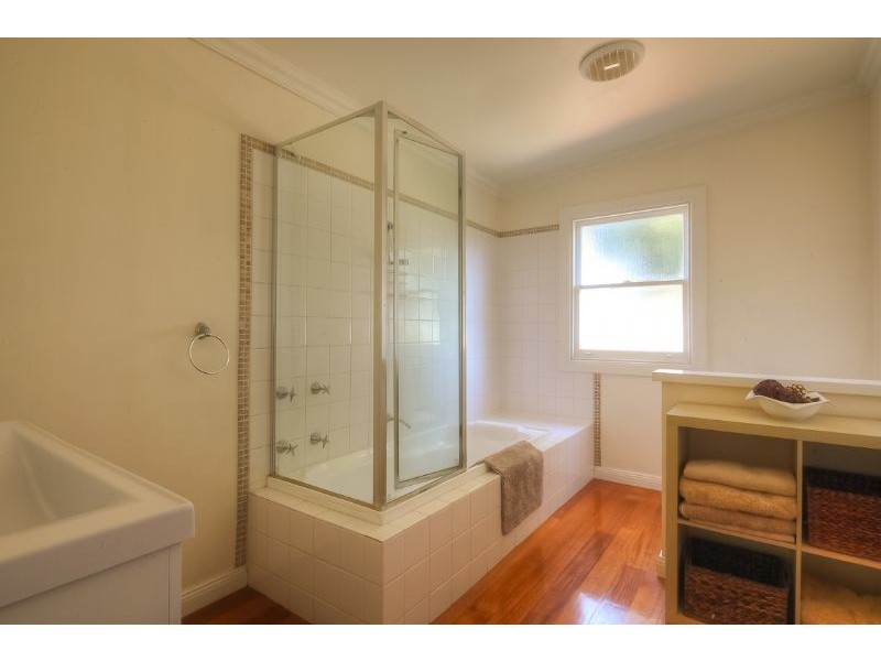 90 Cox Street, Port Fairy VIC 3284