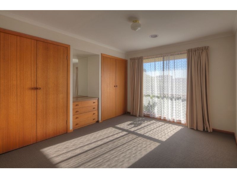 2 Reardon Street, Port Fairy VIC 3284