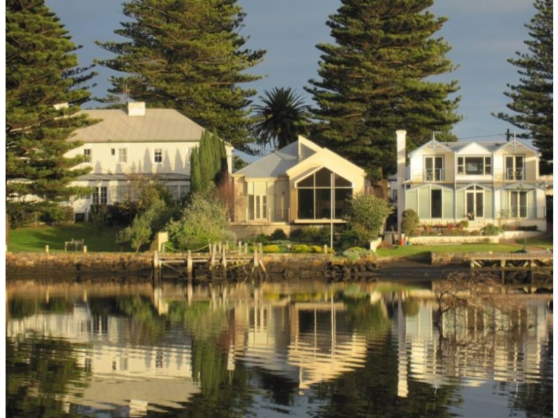 91 Gipps Street, Port Fairy VIC 3284
