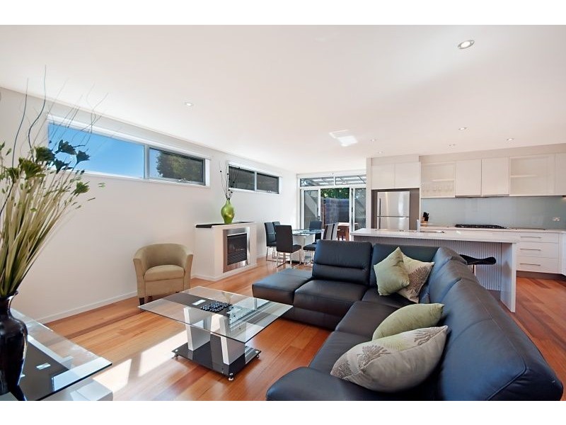 2/39 Sackville Street, Port Fairy VIC 3284