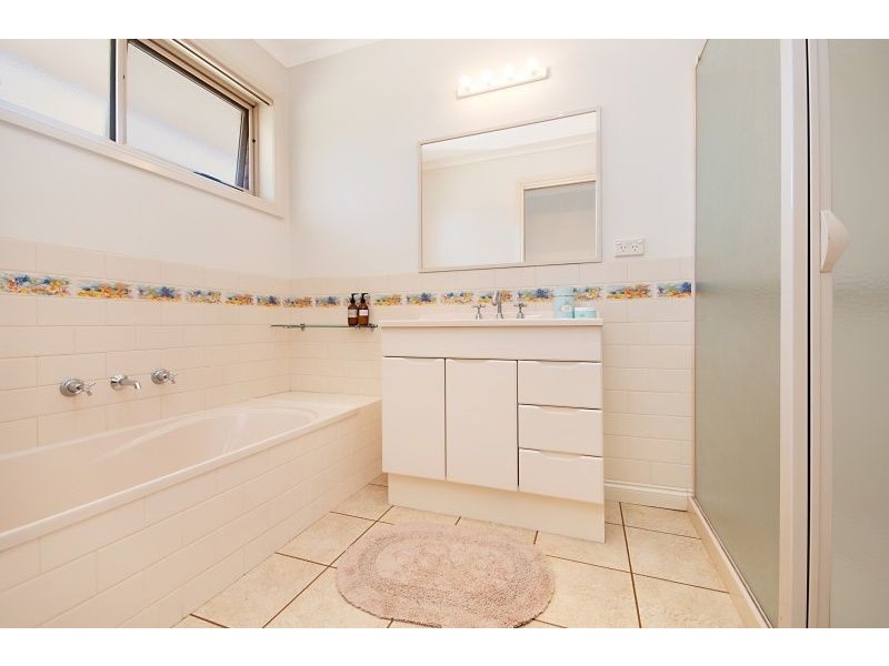 8 Baxter Street, Port Fairy VIC 3284