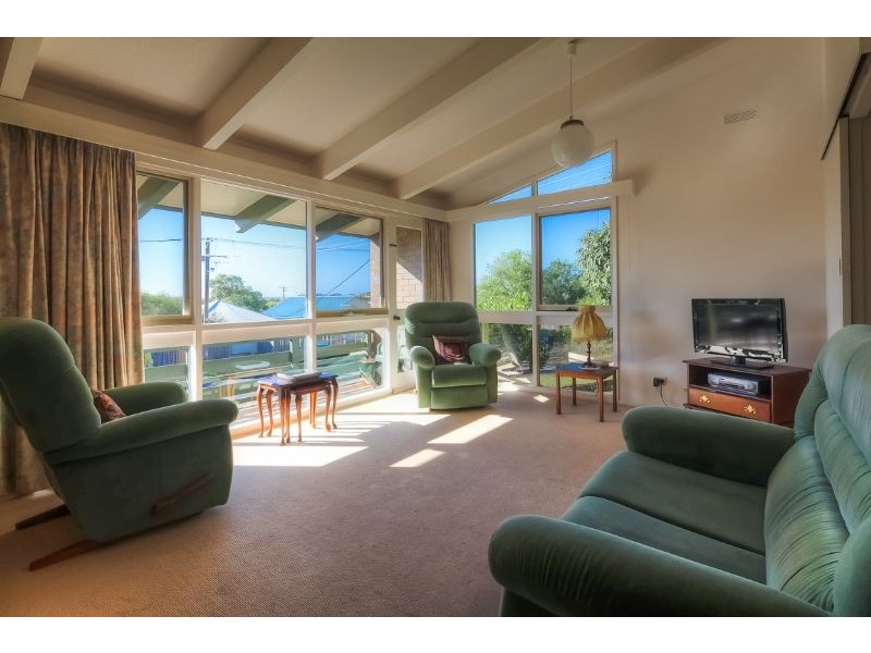 16 Philip Street, Port Fairy VIC 3284