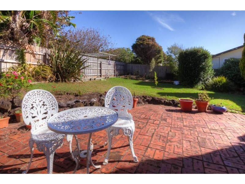 16 Philip Street, Port Fairy VIC 3284
