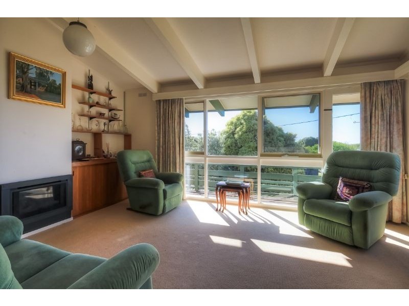 16 Philip Street, Port Fairy VIC 3284