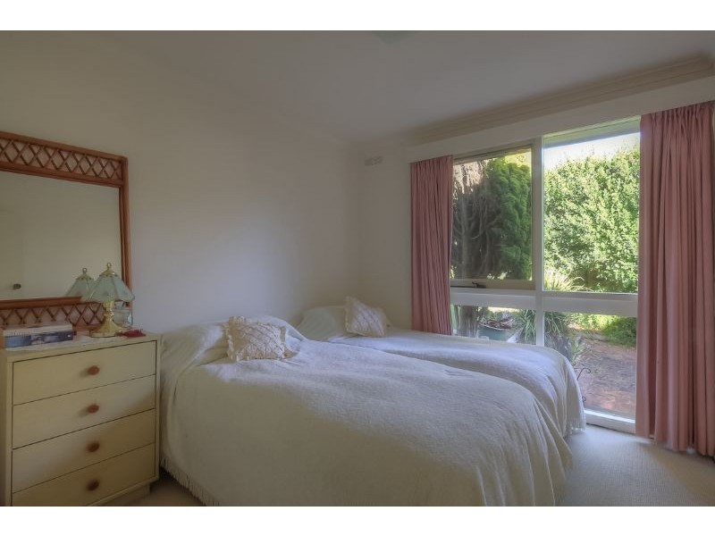 16 Philip Street, Port Fairy VIC 3284