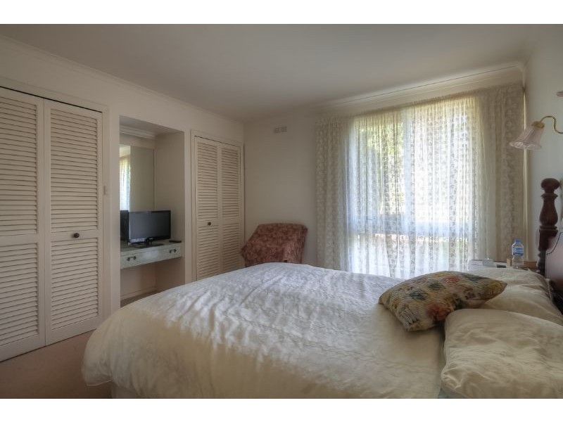 16 Philip Street, Port Fairy VIC 3284