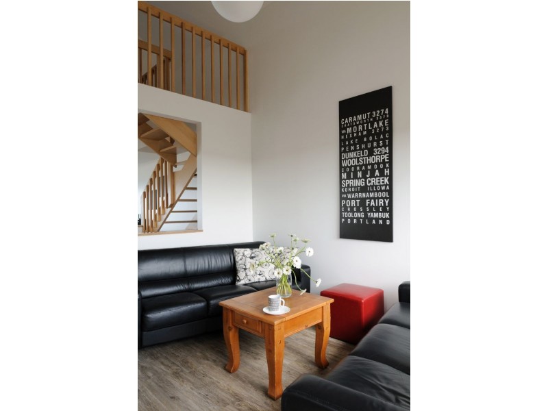 2B Hanley Court, Port Fairy VIC 3284