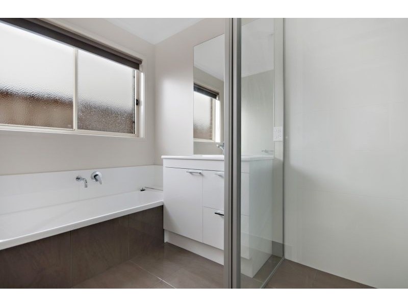 15 McGill Court, Port Fairy VIC 3284