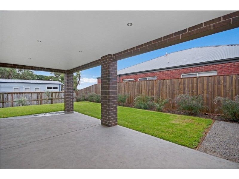 15 McGill Court, Port Fairy VIC 3284