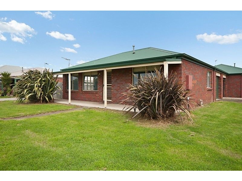 2/33-35 Powling Street, Port Fairy VIC 3284