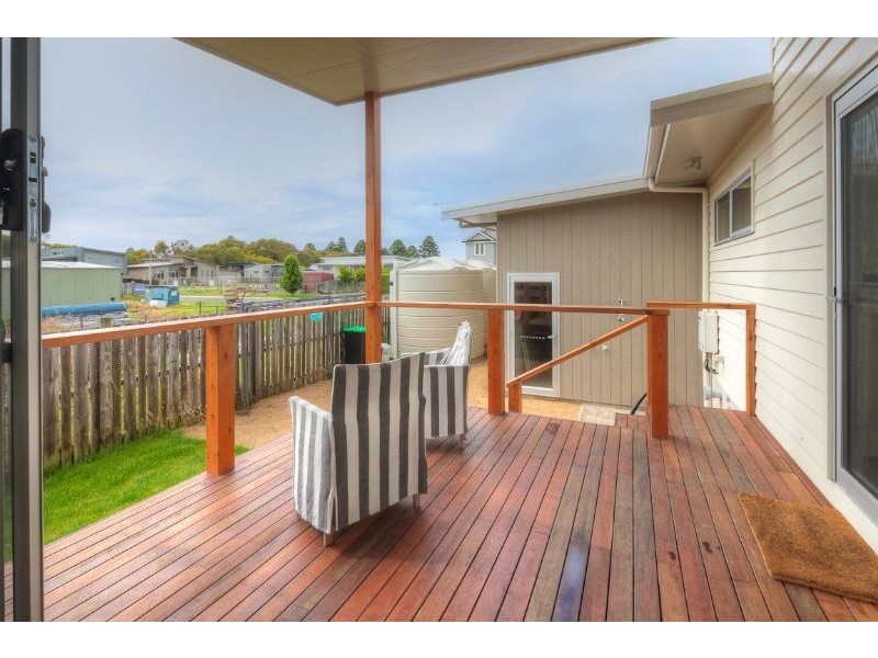 2  Mariner Crt, Port Fairy VIC 3284