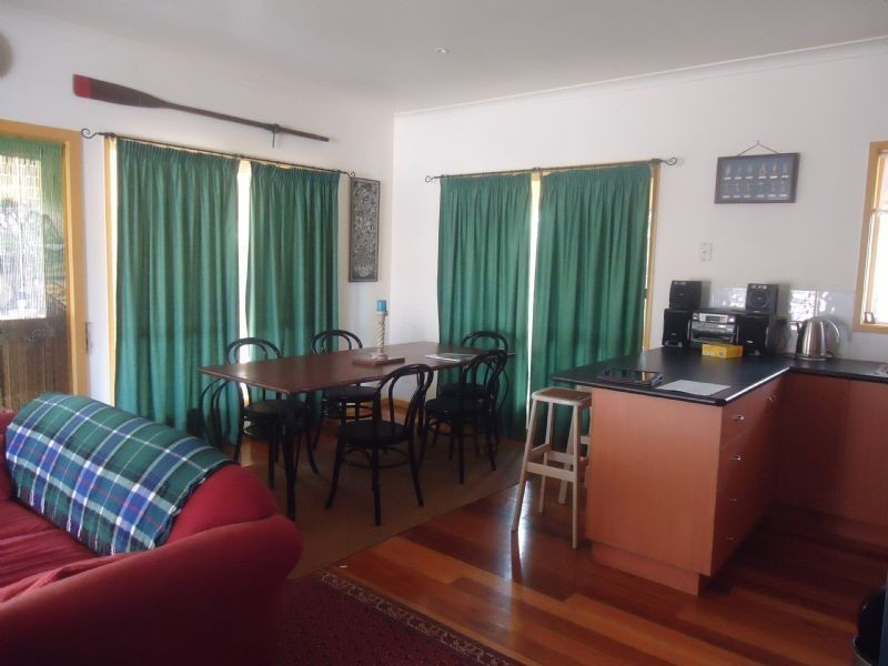12 Elizabeth Street, Port Fairy VIC 3284