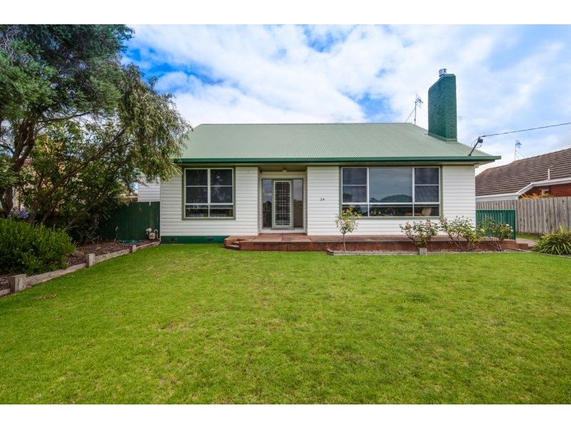 24 College Street, Port Fairy VIC 3284