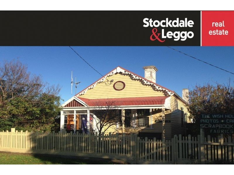 12 Barclay Street, Port Fairy VIC 3284