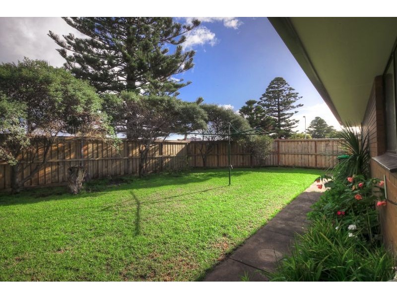 2/109 Princes Hwy, Port Fairy VIC 3284