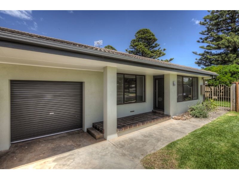 2/109 Princes Hwy, Port Fairy VIC 3284
