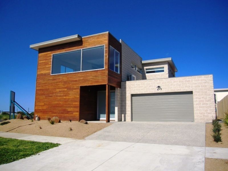 1 Martin Laurence Place, Port Fairy VIC 3284