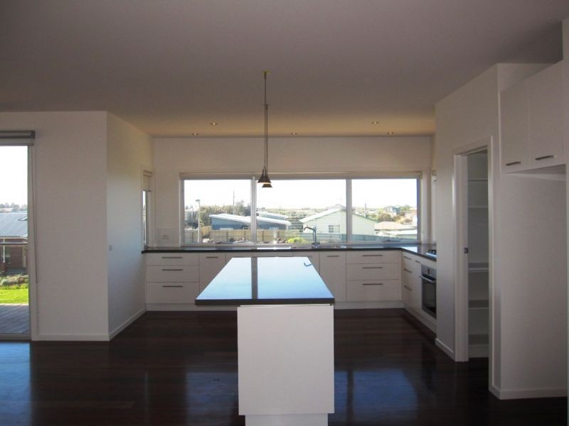 1 Martin Laurence Place, Port Fairy VIC 3284