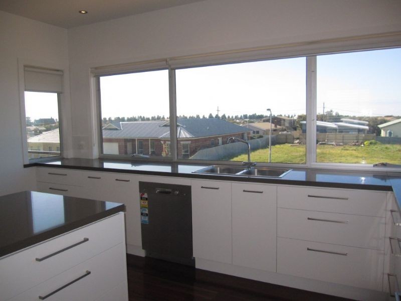 1 Martin Laurence Place, Port Fairy VIC 3284